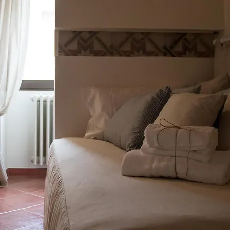 Cece Nove - Sotto L'arco 3* Rutigliano